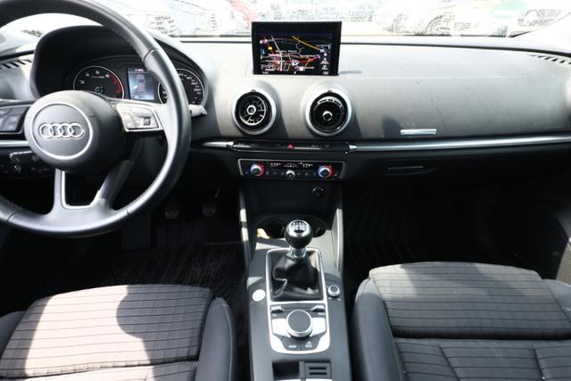 Audi A3 Sportback sport 35 TFSI 150 Nav PDC KeyL Temp 