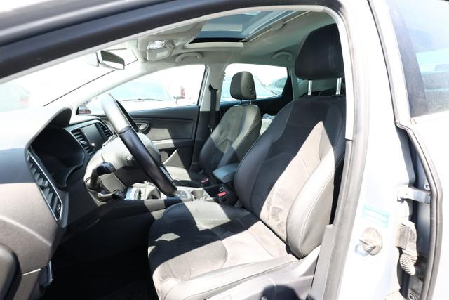 Seat Leon Xcellence 1.4 TSI 125 LED SchiebeD ACC AHK 