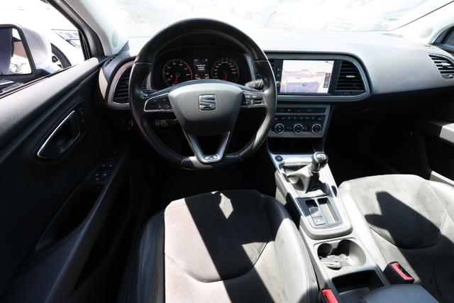 Seat Leon Xcellence 1.4 TSI 125 LED SchiebeD ACC AHK 