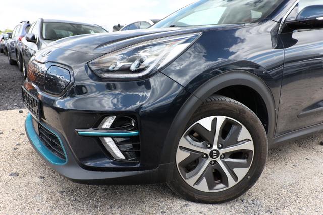 Kia Niro EV Vision e-Niro 64 kWh LED Nav BSS PrivG LaneA 17Z 