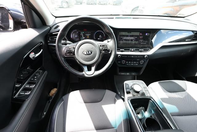 Kia Niro EV Vision e-Niro 64 kWh LED Nav BSS PrivG LaneA 17Z 