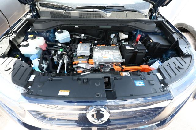 Ssangyong Korando E-Motion Titanium 190 Leder LED ACC PDC 