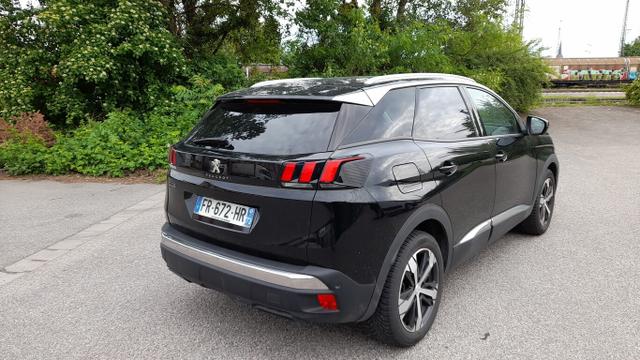 Peugeot 3008 Allure 1.2 PureTech 130 Nav KeyL Kam LED 