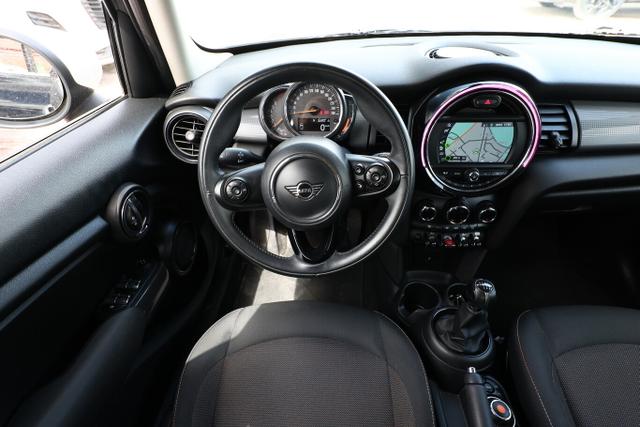 MINI Cooper 1.5 136 Pepper LED Nav. PDC 