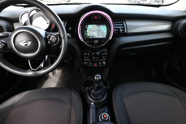 MINI Cooper 1.5 136 Pepper LED Nav. PDC 