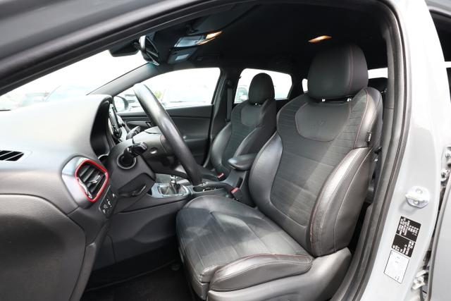 Hyundai i30 Fastback N Performance 2.0 T-GDI 275 LED Nav 