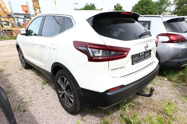 Nissan Qashqai N-CONNECTA 1.3 DIG-T 160 DCT LED Nav ACC 