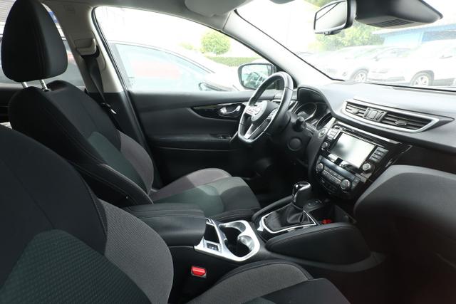 Nissan Qashqai N-CONNECTA 1.3 DIG-T 160 DCT LED Nav ACC 