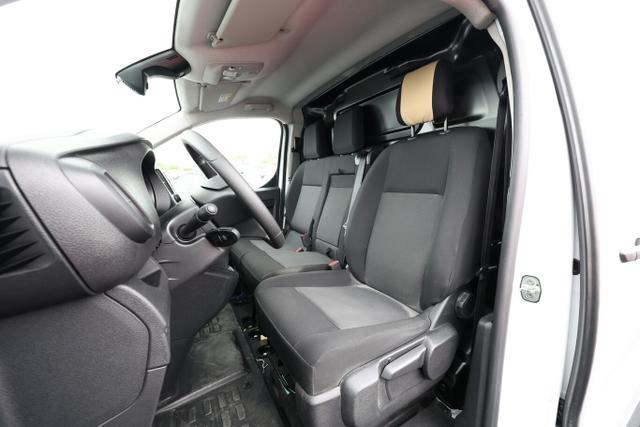 Vivaro Edition 2.0 D 145 L L3 3S Klima PDC 