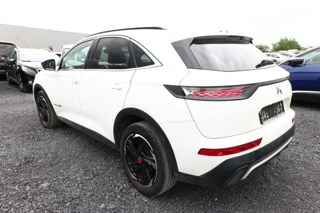 DS Automobiles 7 Crossback Performance Line+ 1.5 BHDi 130 EAT8 Perf.Li.+ LED ACC 