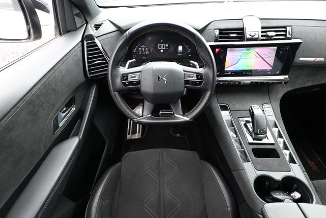 DS Automobiles 7 Crossback Performance Line+ 1.5 BHDi 130 EAT8 Perf.Li.+ LED ACC 
