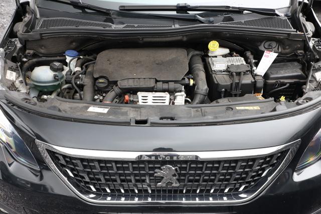 Peugeot 2008 Allure 1.2 PT 130 Pano ParkAs Kam Nav SHZ 