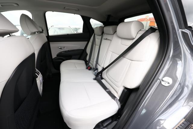 Hyundai TUCSON Prime 1.6 HEV 215 DCT Pano AssisP ECS SHZ 