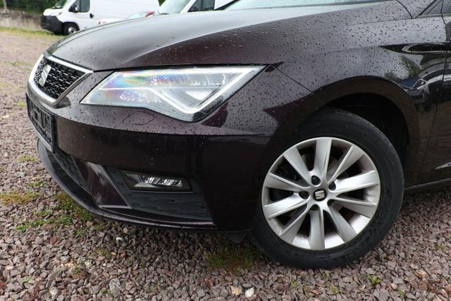 Seat Leon Sportstourer Style ST 1.6 TDI 116 Leder Nav LED PDC AHK 