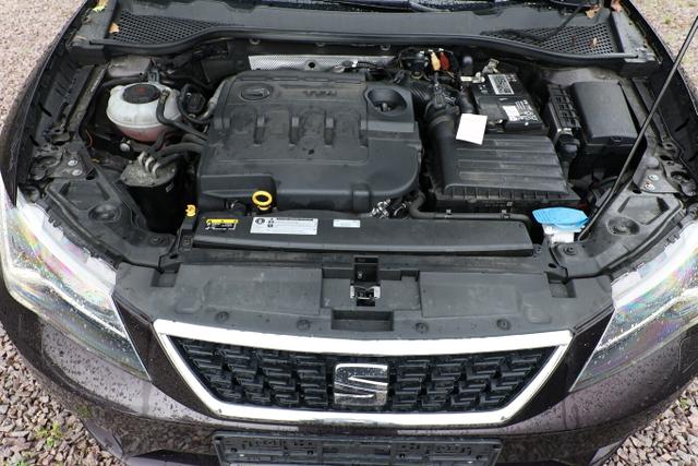 Seat Leon Sportstourer Style ST 1.6 TDI 116 Leder Nav LED PDC AHK 