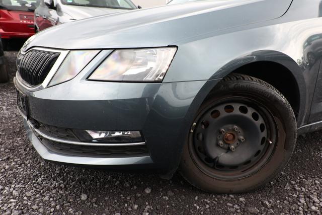 Skoda Octavia Combi Style 1.5 TSI 150 SmartLi PDC 