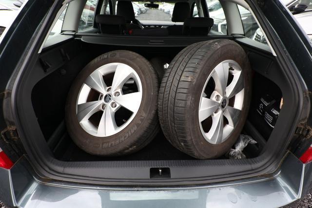 Skoda Octavia Combi Style 1.5 TSI 150 SmartLi PDC 