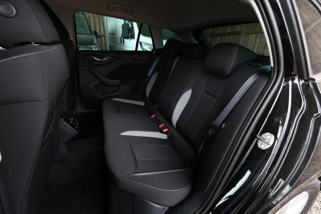 Skoda Scala Selection TSI 116 DSG Selec LED vEHK ACC Kessy SunS 