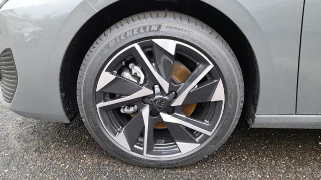 Peugeot 308 130 EAT8 Allure Nav Keyl 360° ACC SHZ PDC 