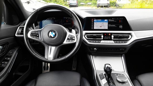 BMW 3er M Sport 320d Steptronic Laser HUD Leder AHK 19Z 