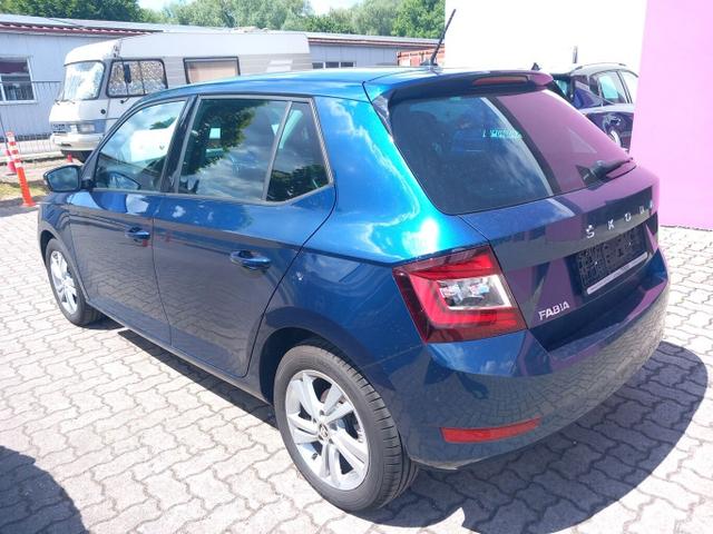 Skoda Fabia Style 1.0 TSI 95 DSG Nav LED Kam SunSet 