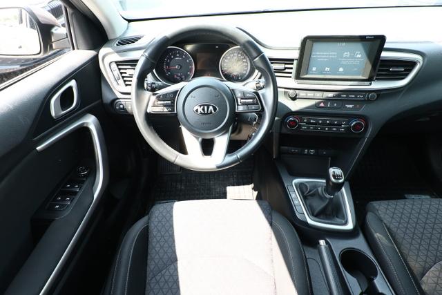 Kia Ceed Sportswagon SW 1.4 TGDI 140 Kam PDC Klimaaut. LaneAs 