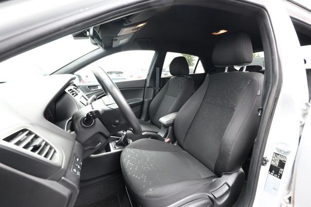 Hyundai i20 Trend 1.2 84 Kam AppCo Privacy PDC 16Z 