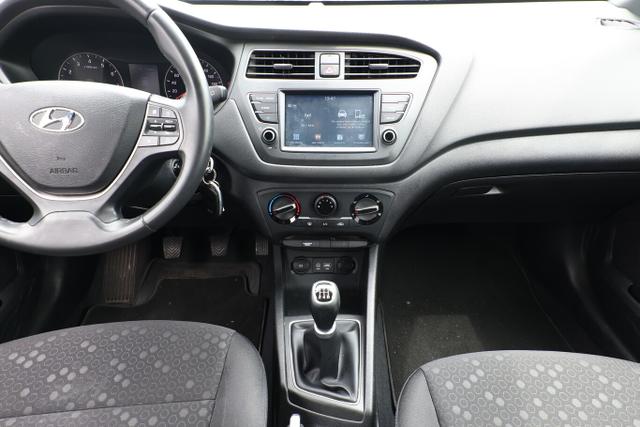 Hyundai i20 Trend 1.2 84 Kam AppCo Privacy PDC 16Z 