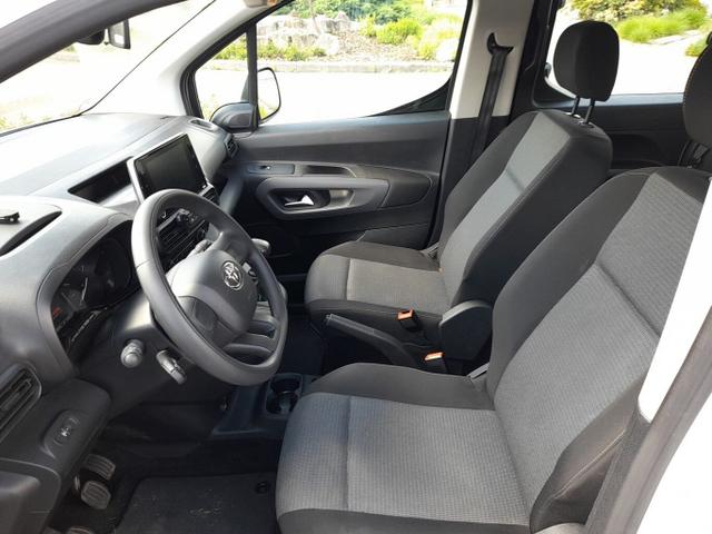 Toyota Proace City Verso Shuttle 1.5 D-4D 102 