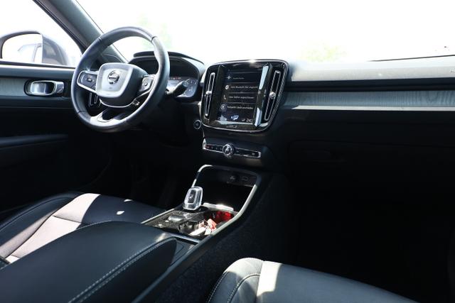 Volvo XC40 Inscription XC 40 T4 190 Geartronic AWD LED Nav. 