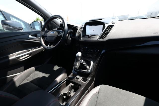 Ford Kuga ST-Line 1.5 EcoBoost 150 Nav. PDC 
