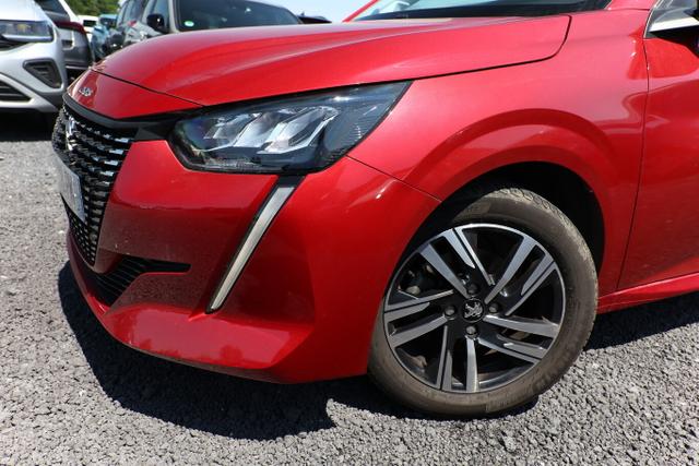 Peugeot 208 Allure Pack 1.2 PureTech 100 Nav. PDC 