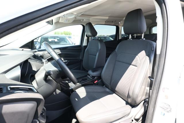 Ford Kuga Titanium 2.0 TDCi 150 Pano Nav SHZ PDC 17Z 