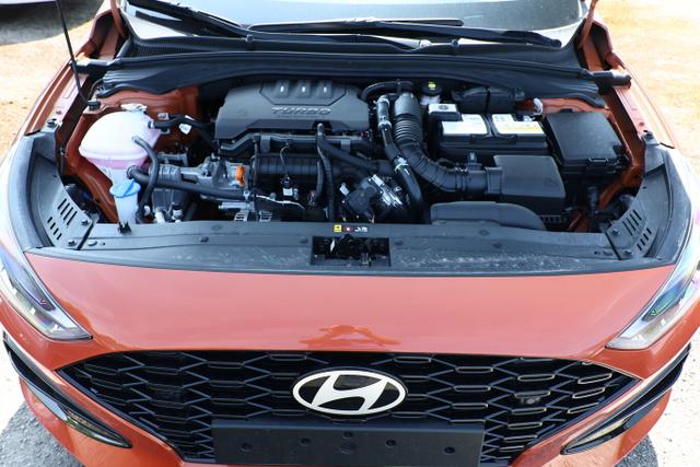 Hyundai i30 1.0 TGDI 100 Advantage LED Nav Kam PDC Temp 