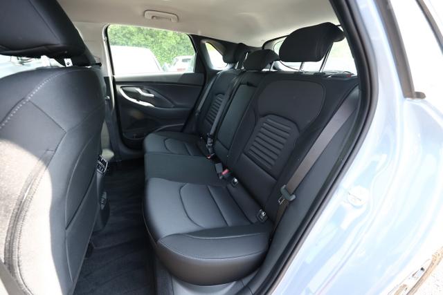 Hyundai i30 1.0 TGDI 100 Advantage LED Nav Kam PDC Temp 