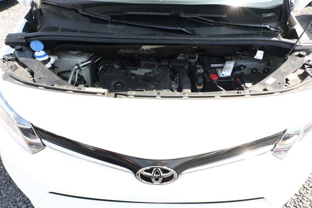 Toyota Proace City Verso Shuttle 1.5 D-4D 102 