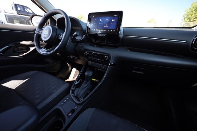 Toyota Yaris 1.5 HEV 116 E-CVT ACC SHZ LED SmartK Kam 