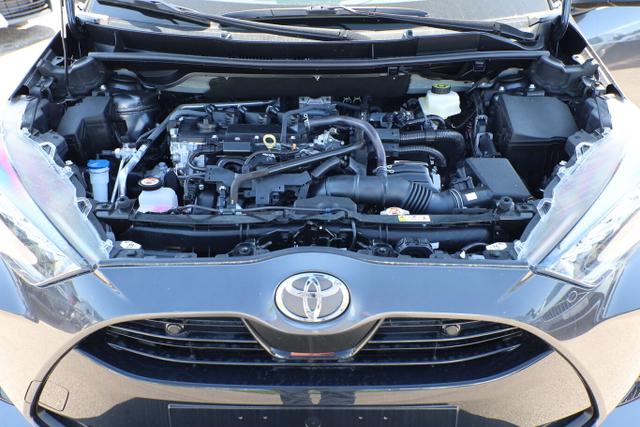 Toyota Yaris 1.5 HEV 116 E-CVT ACC SHZ LED SmartK Kam 