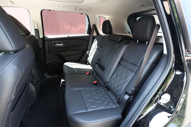 Nissan X-Trail 204 e-Power Tekna Nappa Pano Bose MY24 