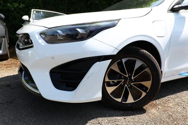 Kia Ceed Sportswagon SW 1.6 PHEV 140 DCT LED Nav eHk SHZ ACC Kam 