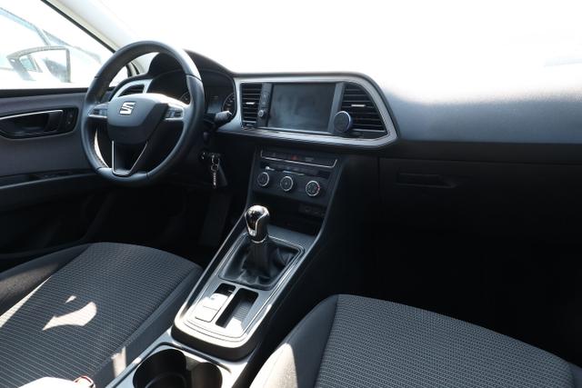 Seat Leon Sportstourer Style ST 1.6 TDI 115 LED Nav PDC FullLi 16Z 