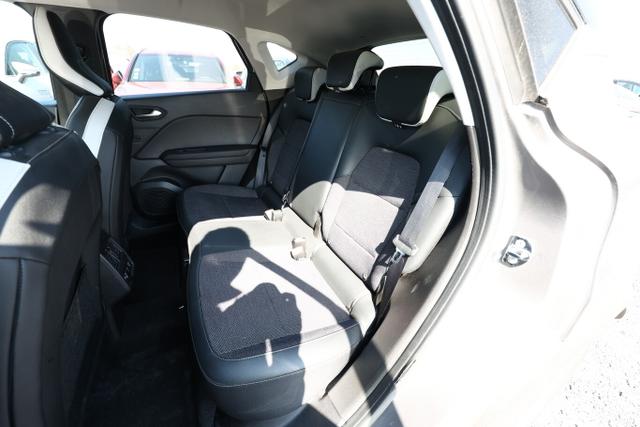 Renault Captur Zen II TCe 140 MHEV EDC LED Nav PDC Kam 17Z 