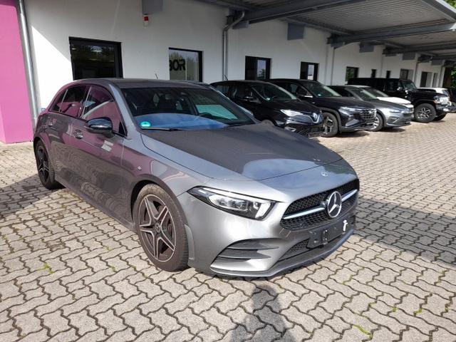 Mercedes-Benz A-Klasse AMG Line A 200 DCT LED SHZ 