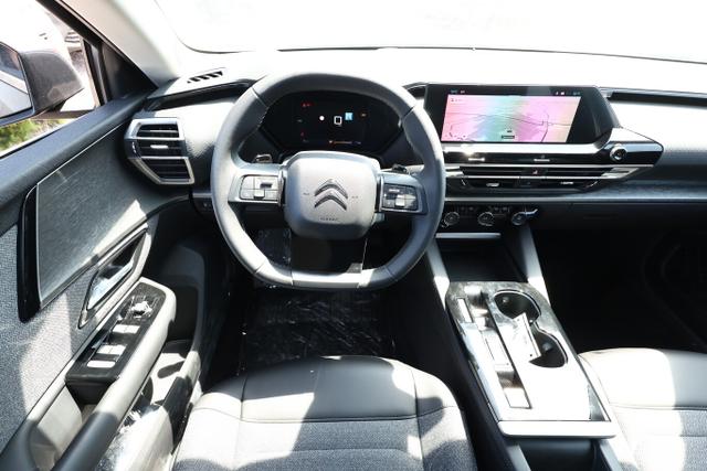 Citroën C5 X 130 EAT8 You LED Nav Kam 2xPDC MirroL 19Z 
