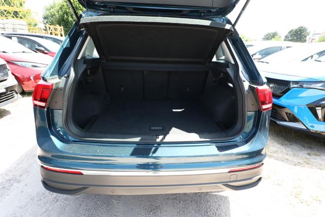 Volkswagen Tiguan LIFE 1.5 TSI 150 Pano AHK ParkAs AppC SHZ 