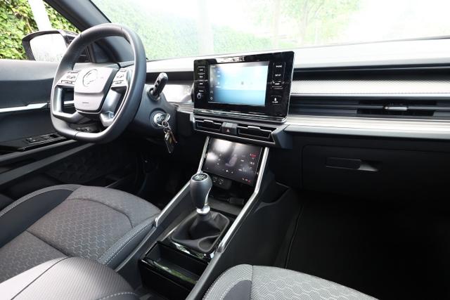 KGM Torres 1.5 T-GDi 163 LED Kam PDC 9"-DAB CarPlay 