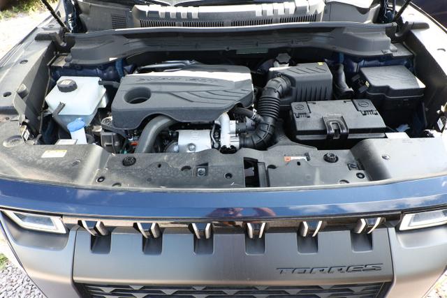 KGM Torres 1.5 T-GDi 163 Aut LED eHk ACC SHZ Kam PDC 