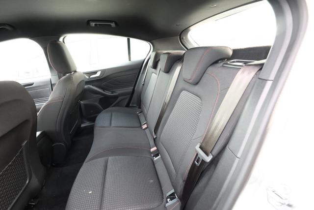 Ford Focus ST-Line 1.0 EB 125 Aut. LED Nav ACC PDC SH 
