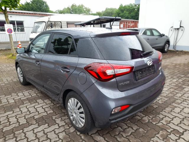 Hyundai i20 Style 1.0 120 Nav PDC Kam Temp CarPlay 16Z 