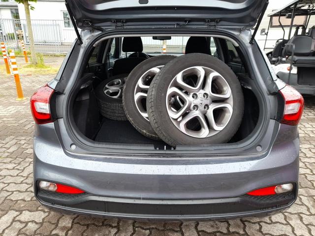 Hyundai i20 Style 1.0 120 Nav PDC Kam Temp CarPlay 16Z 